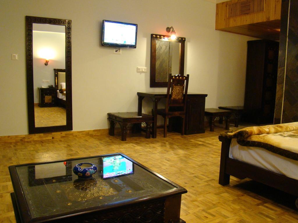 Hotel The Himachal Inn Manali  Exterior photo